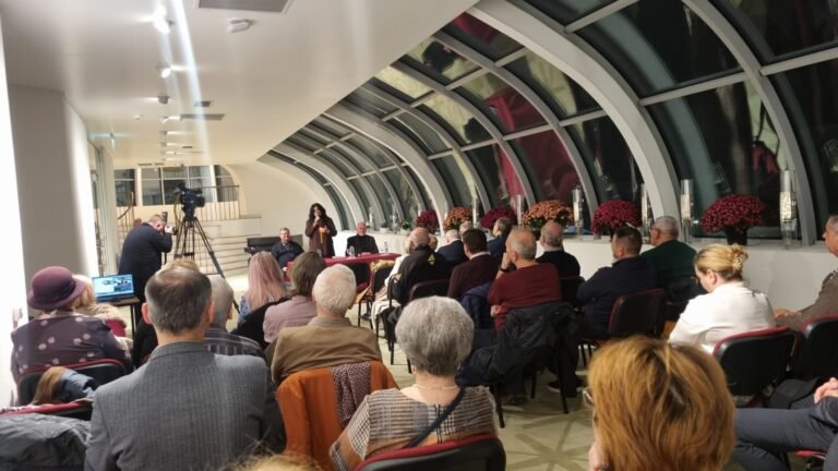 Imagine WhatsApp 2025-11-21 la 15.08.38_c270a1a7